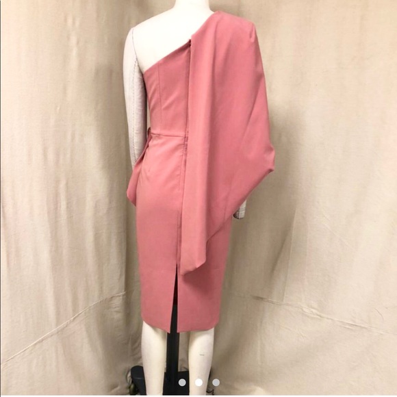 Gorgeous ne shoulder cape midi dress in rose pink - Picture 6 of 8